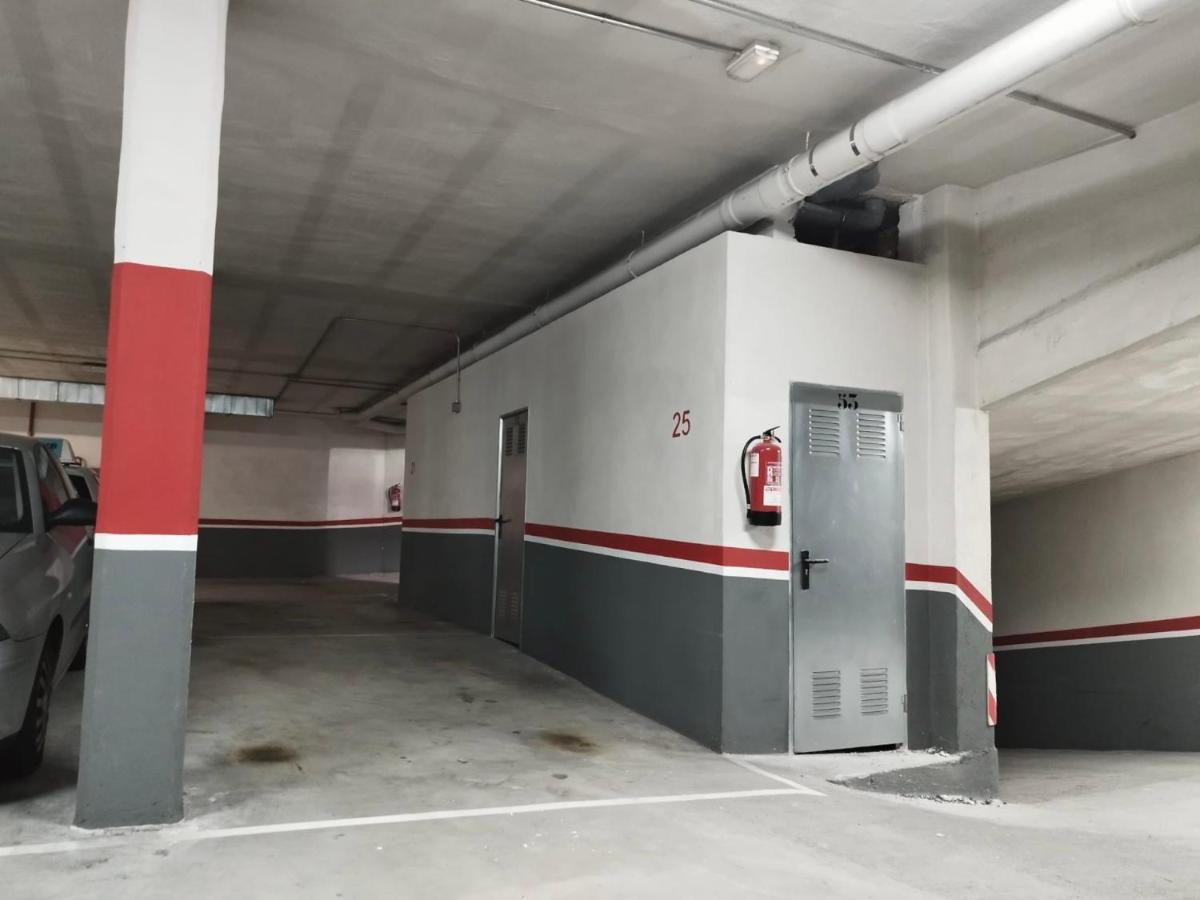Estudio Centrico 2 Con Terraza Y Parking Privado Ourense